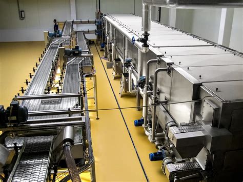 Tunnel pasteurizer for beer and soft drinks 